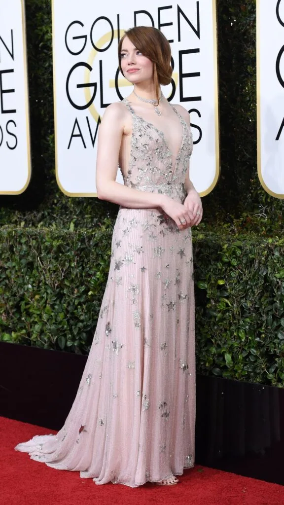 emma-stone-style-golden-globe-2017-valentino