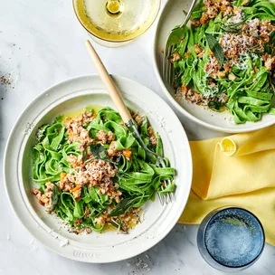 Green tagliatelle with ragu bianco