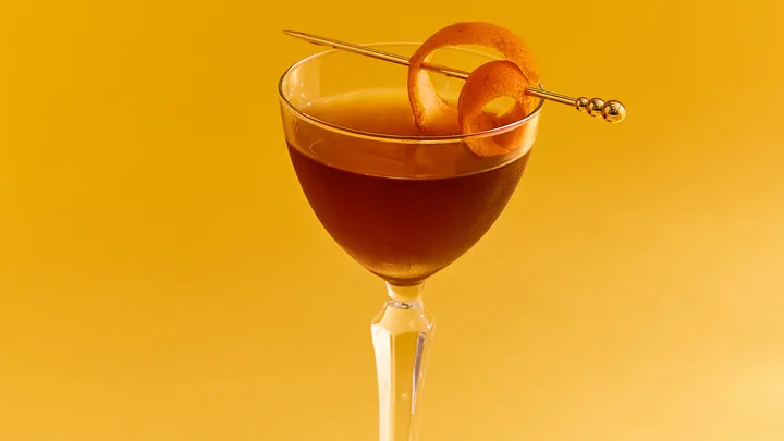 How to make an Adonis cocktail