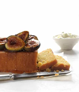 Polenta cake with burnt figs and honey