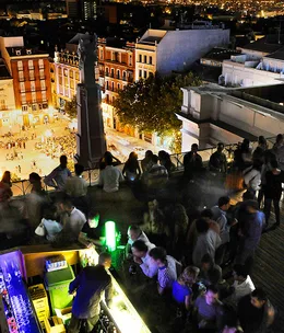 Bar city