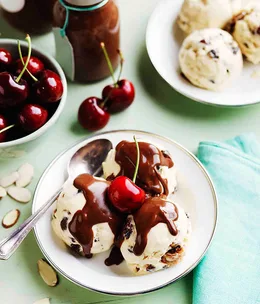 Christmas fruit ice-cream