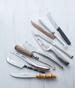 Cheese knives