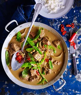Coconut curried beef