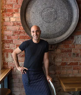 On the pass: Jordan Theodoros, Peel St