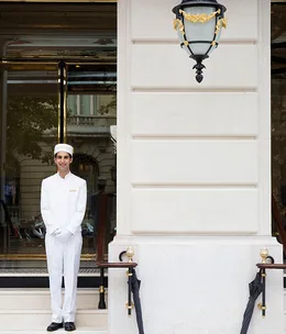 Peninsula Paris