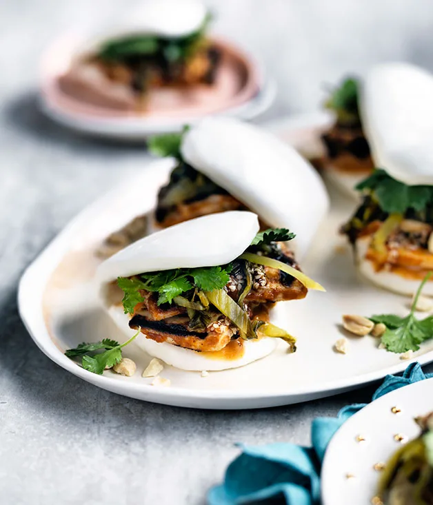 Peanut-butter tofu buns with burnt chilli mayo