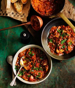Bread and tomato soup with porcini