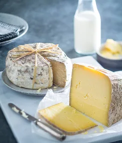 Raw milk cheese in Australia