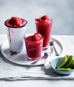 Pisco, lime and strawberry slushies
