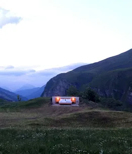 The hotel with no walls, no ceiling and no vacancies
