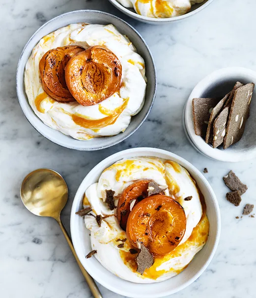 Roast apricot and vanilla fool