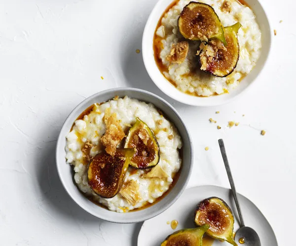 Chilled rice pudding with honeyed figs