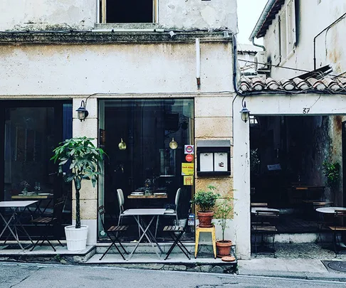 Chardon, Arles France