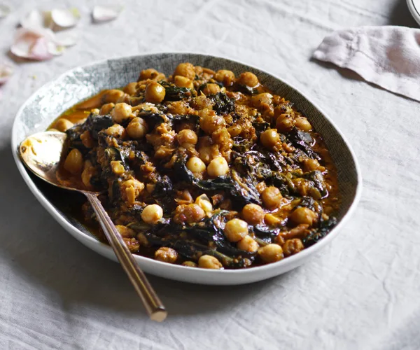 Andalusian spinach and chickpeas
