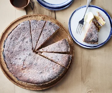 Rhubarb spelt tart