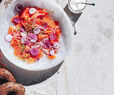 Citrus-cured salmon with horseradish cream and bagels