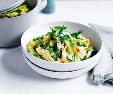 Pasta and greens