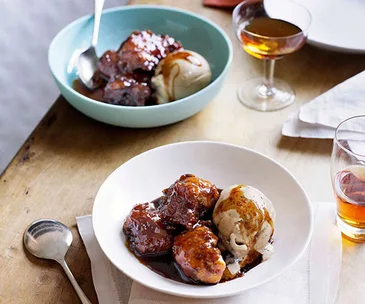 Panela syrup dumplings with espresso-caramel ice-cream