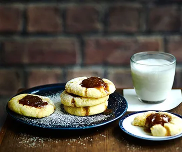 Spiced fig jam drops