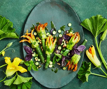 Stuffed zucchini flowers with basil sauce
