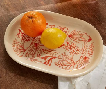 8 of the best serving trays for all your entertaining needs