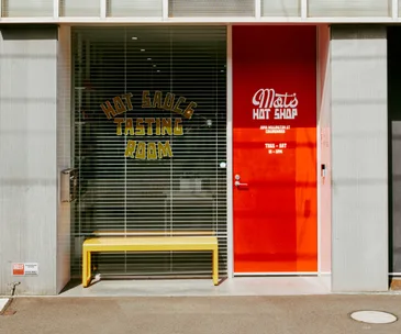 Meet the Melbourne man whose hot sauce shop is causing heat waves