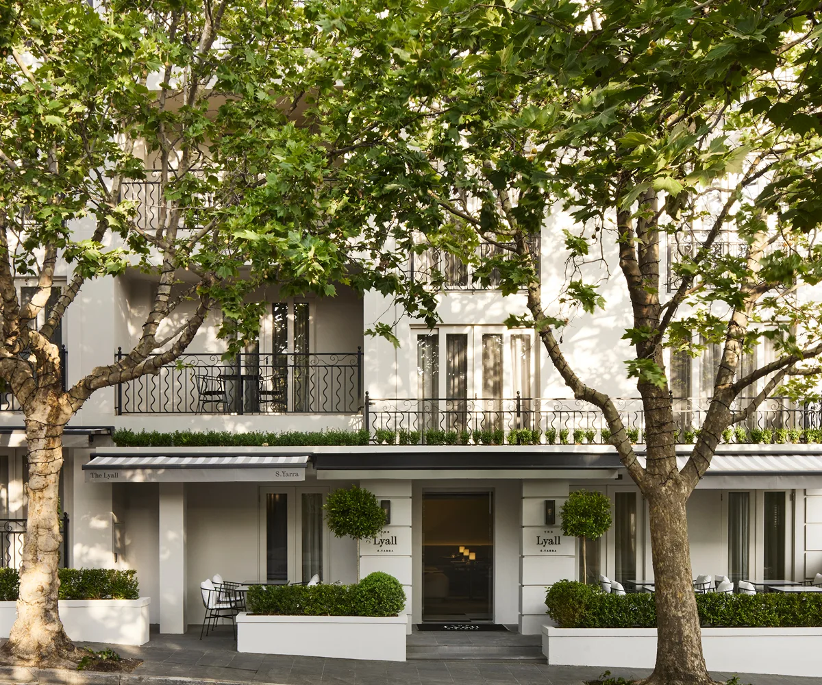 The exterior of the Lyall Hotel