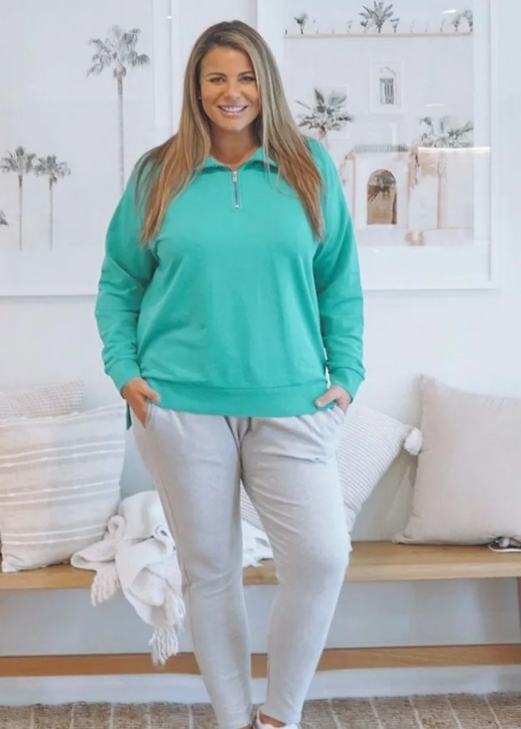 fiona-falkiner-green-jumper