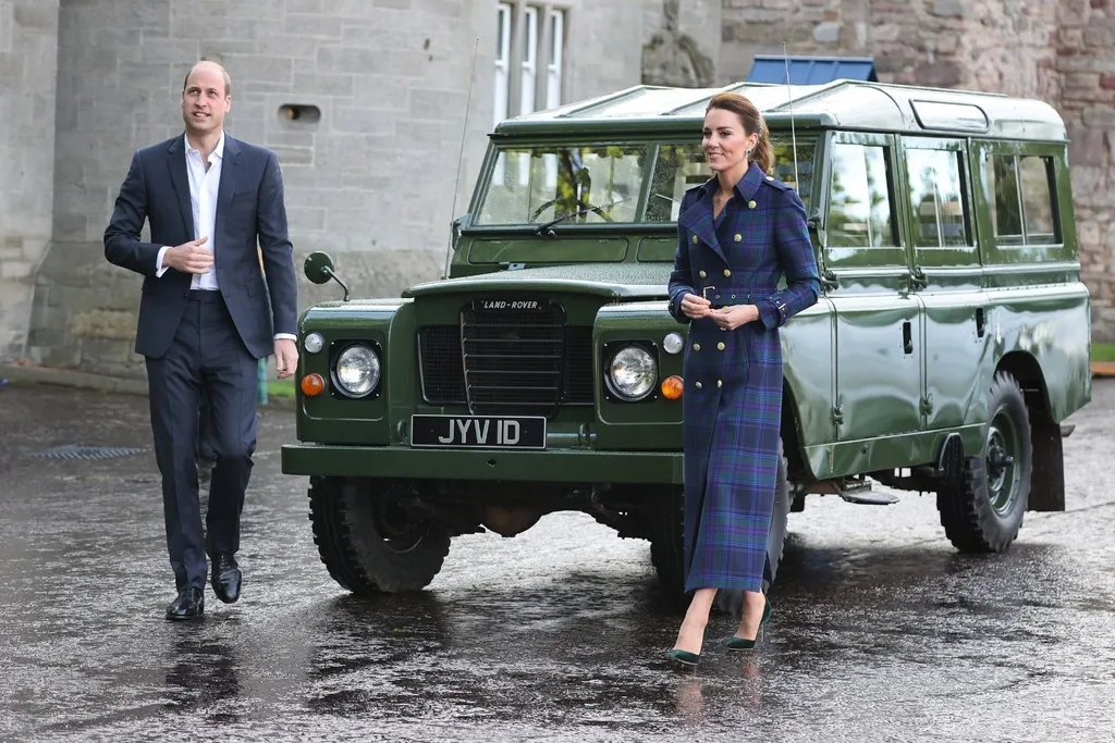 prince william kate middleton land rover