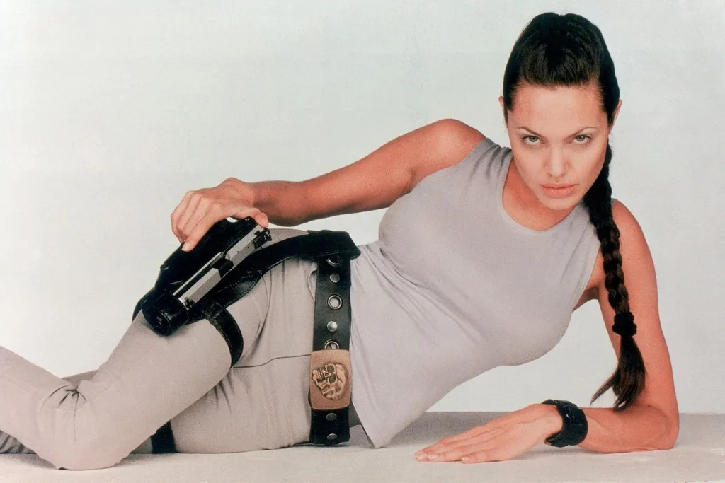 angelina jolie lara croft tomb raider