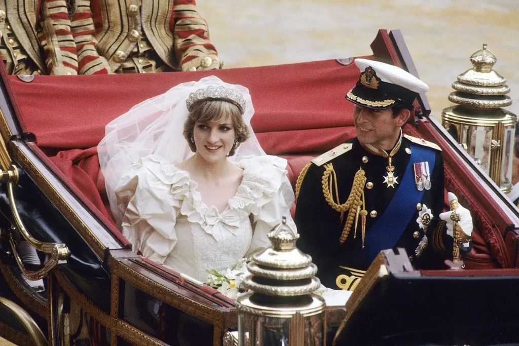 princess-diana-charles-wedding-tiara