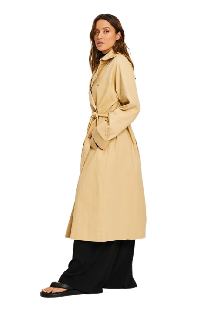 beige-trench-coat