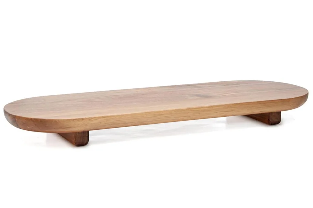 oval-footed-wooden-board