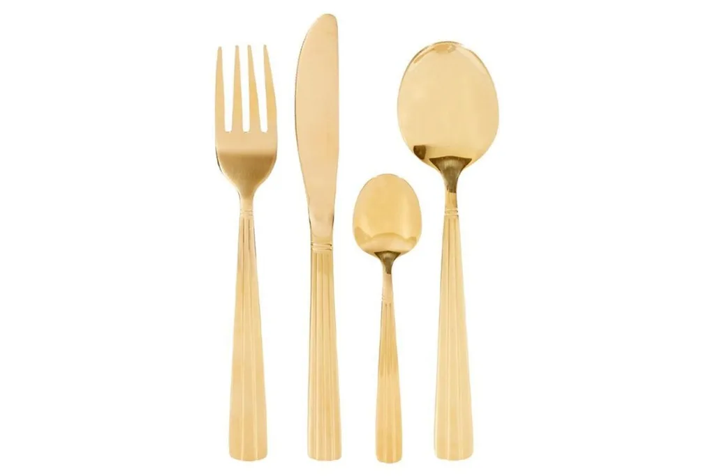 gold-cutlery-set