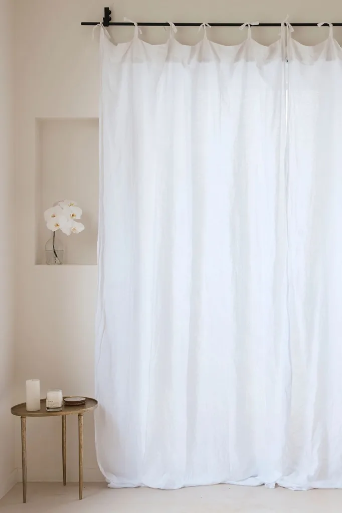 white-linen-curtain