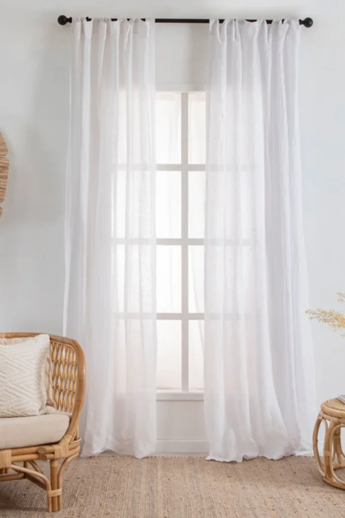 white-linen-curtain