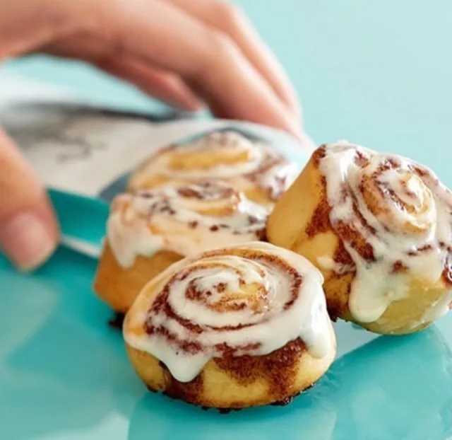 Cinnabon