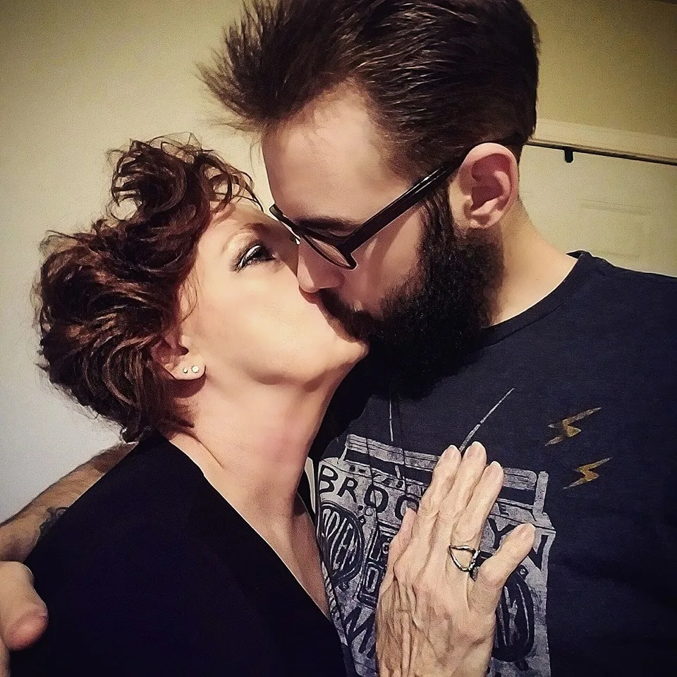 72-year-old grandma tells: Why I married a TEENAGER