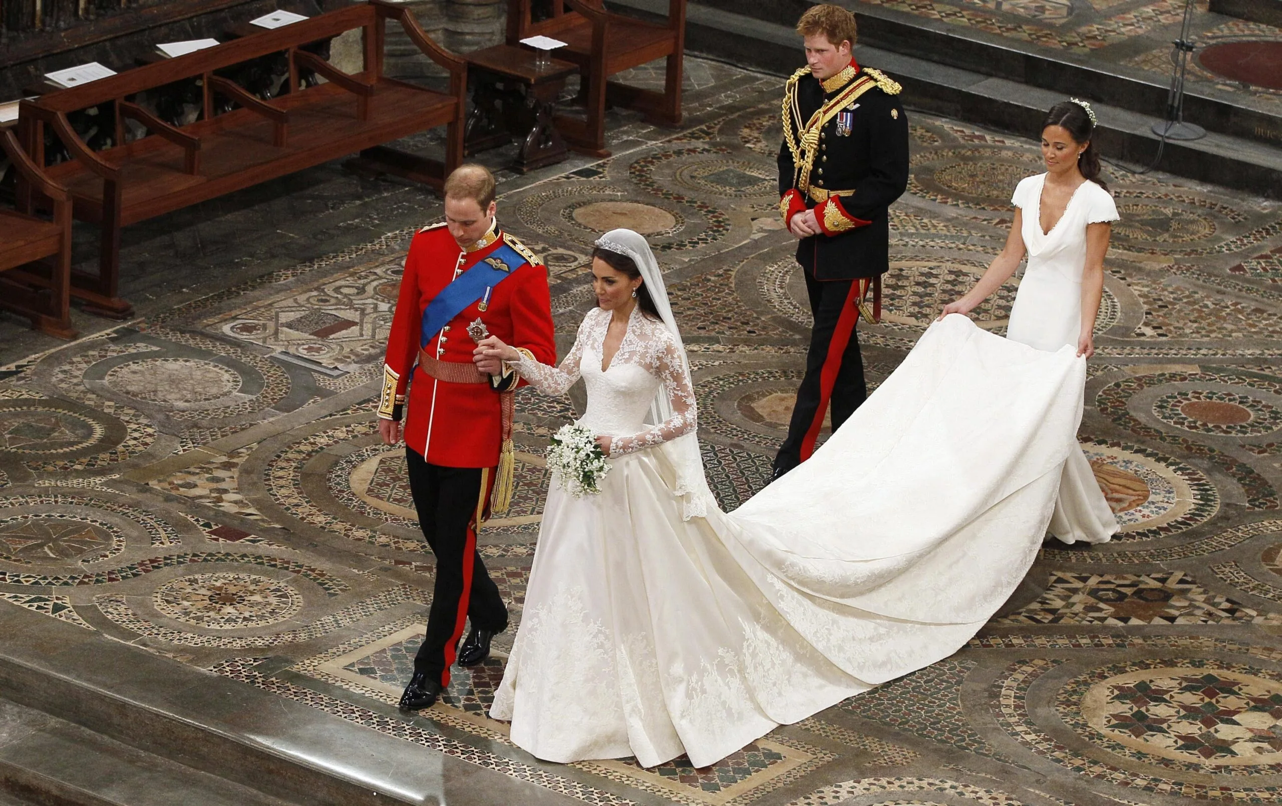Kate Middleton stunned in her gown
