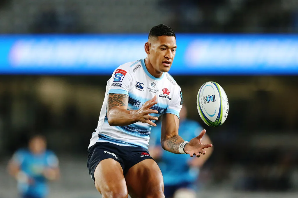 Israel Folau catching a rugby ball during a match