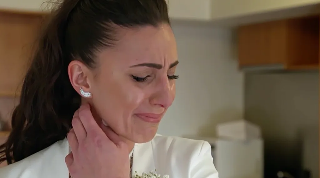 MAFS Amanda crying