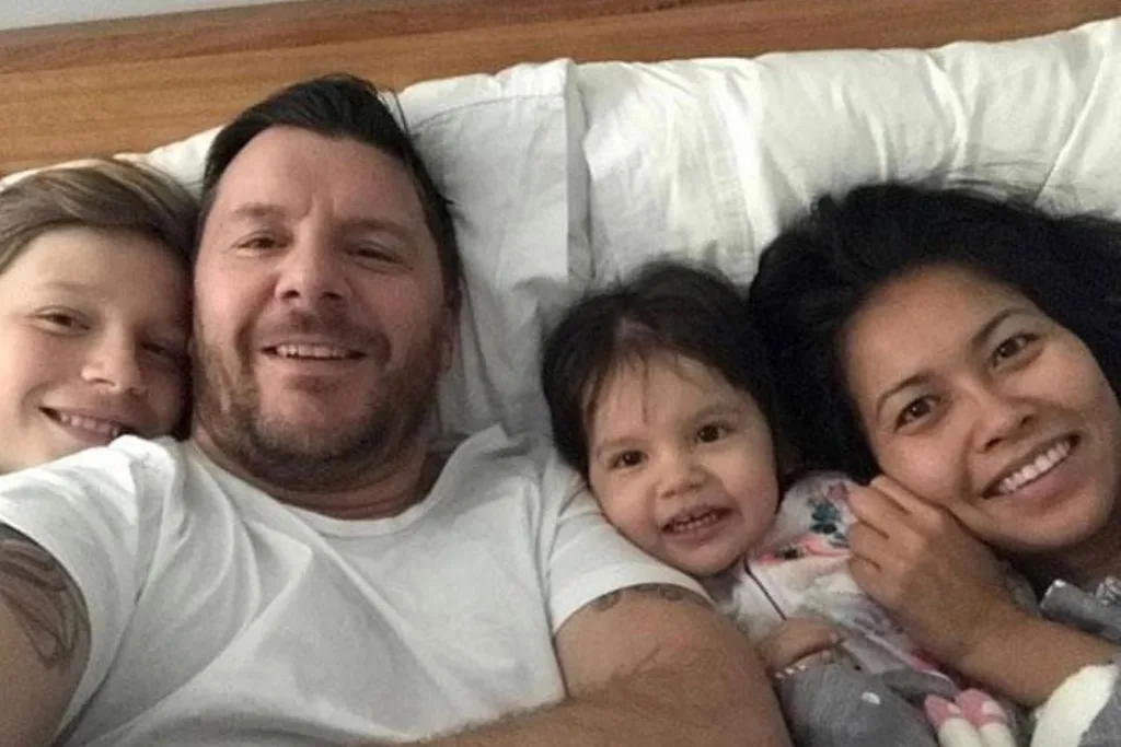 Manu Feildel family