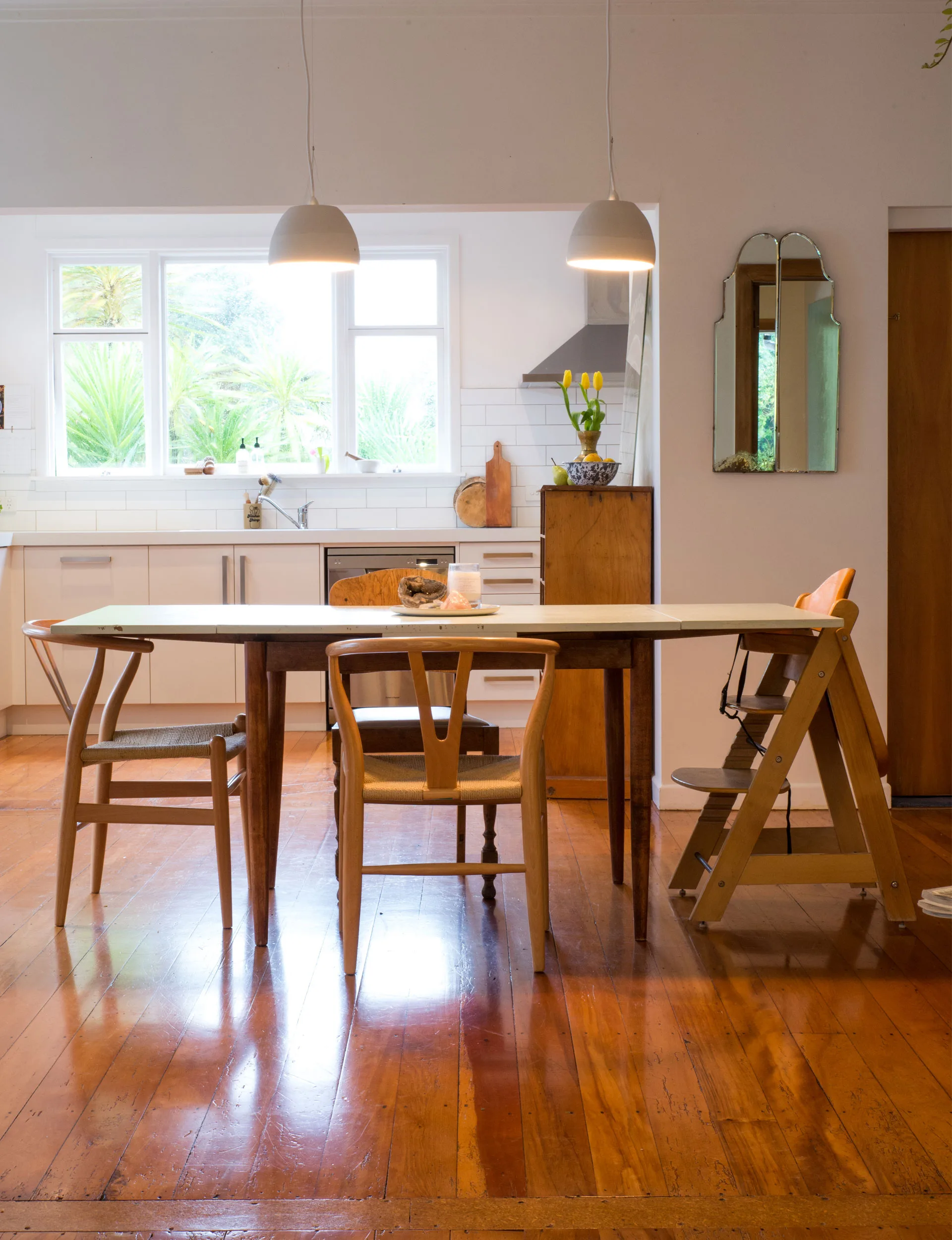 Creative dinning room in GIsborne
