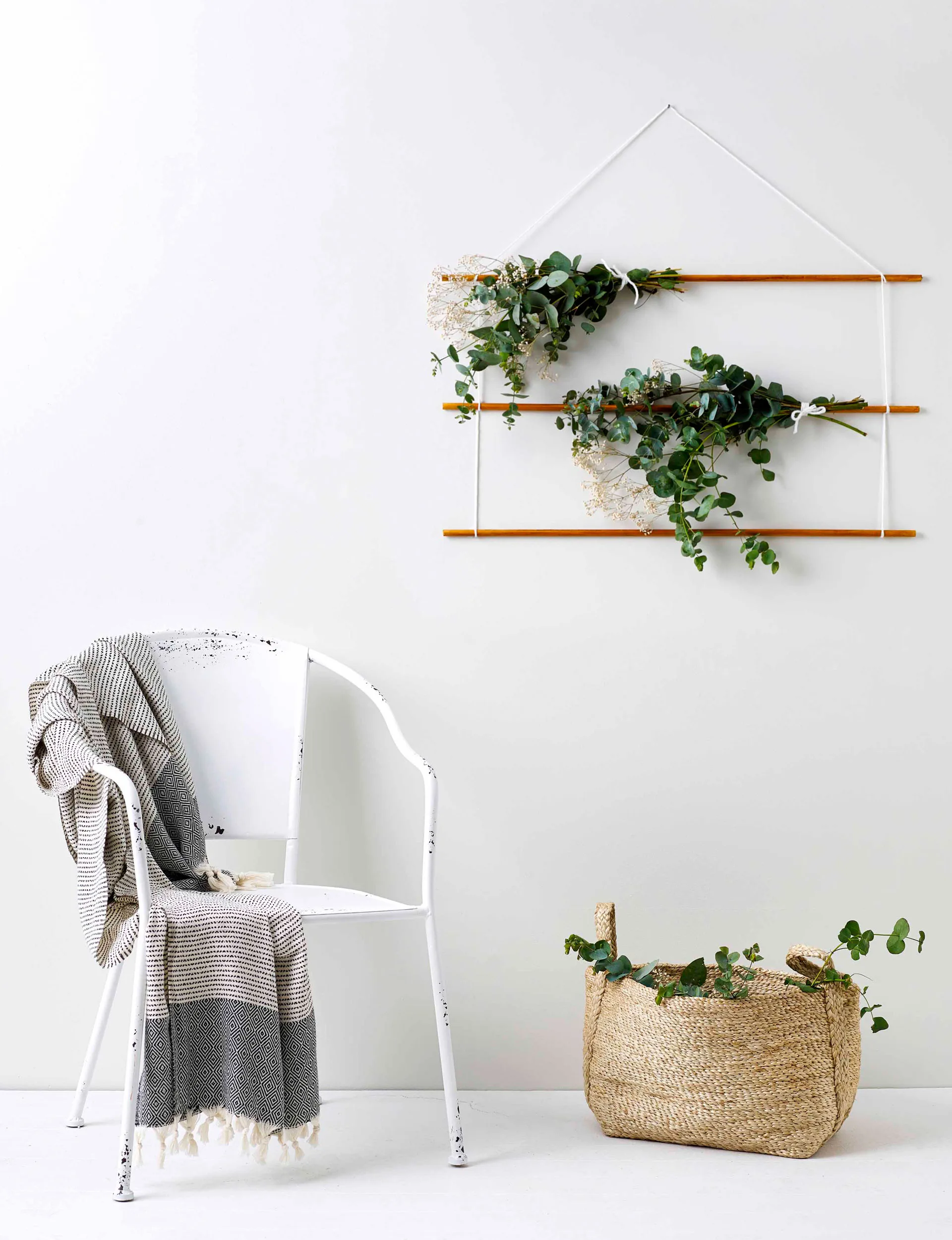How to: Make your own eucalyptus hanger
