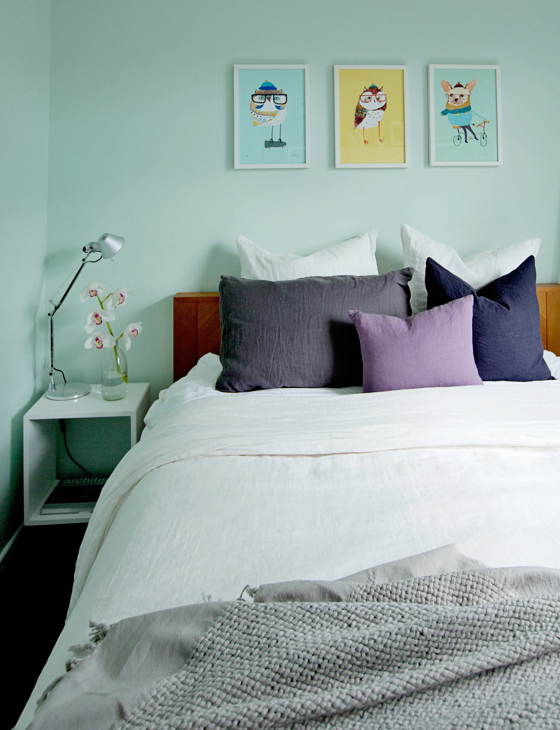 The guest room is painted in Resene ‘Half Kandinsky’ – a striking mint which Eva has loved for a while.