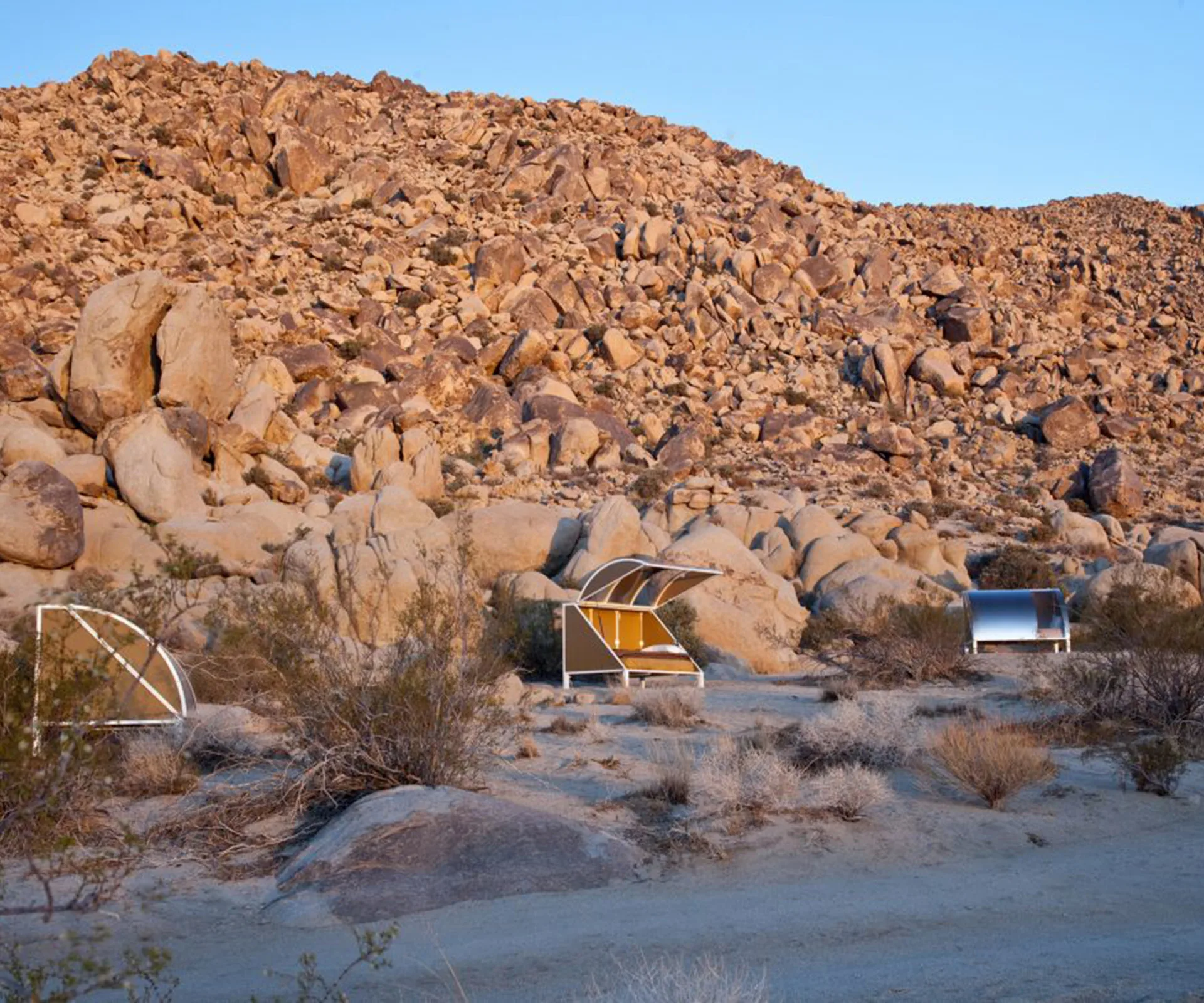 camping-pods-andrea-zittel_dezeen_3408_slideshow_5-1024x731