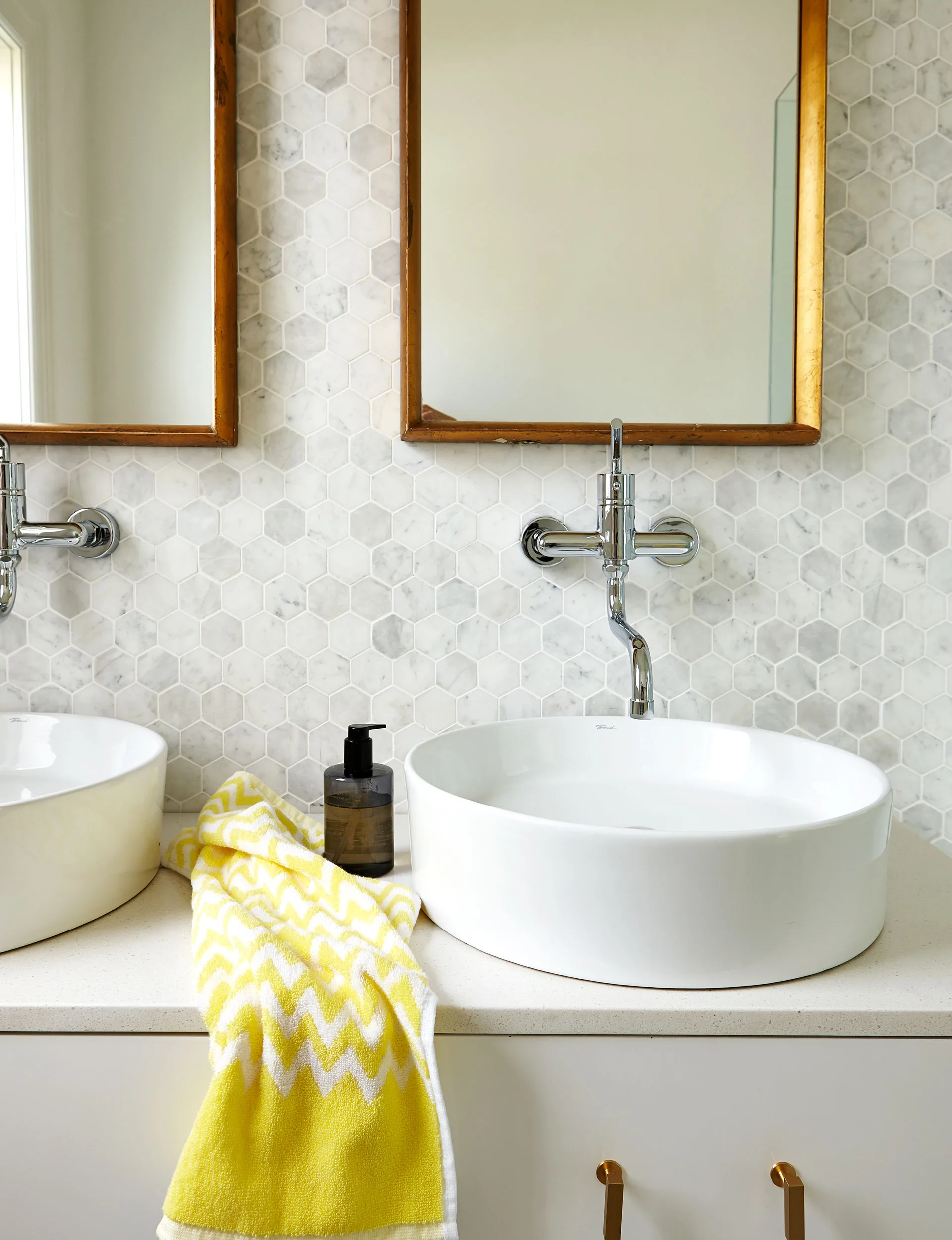 midCenturyGlam