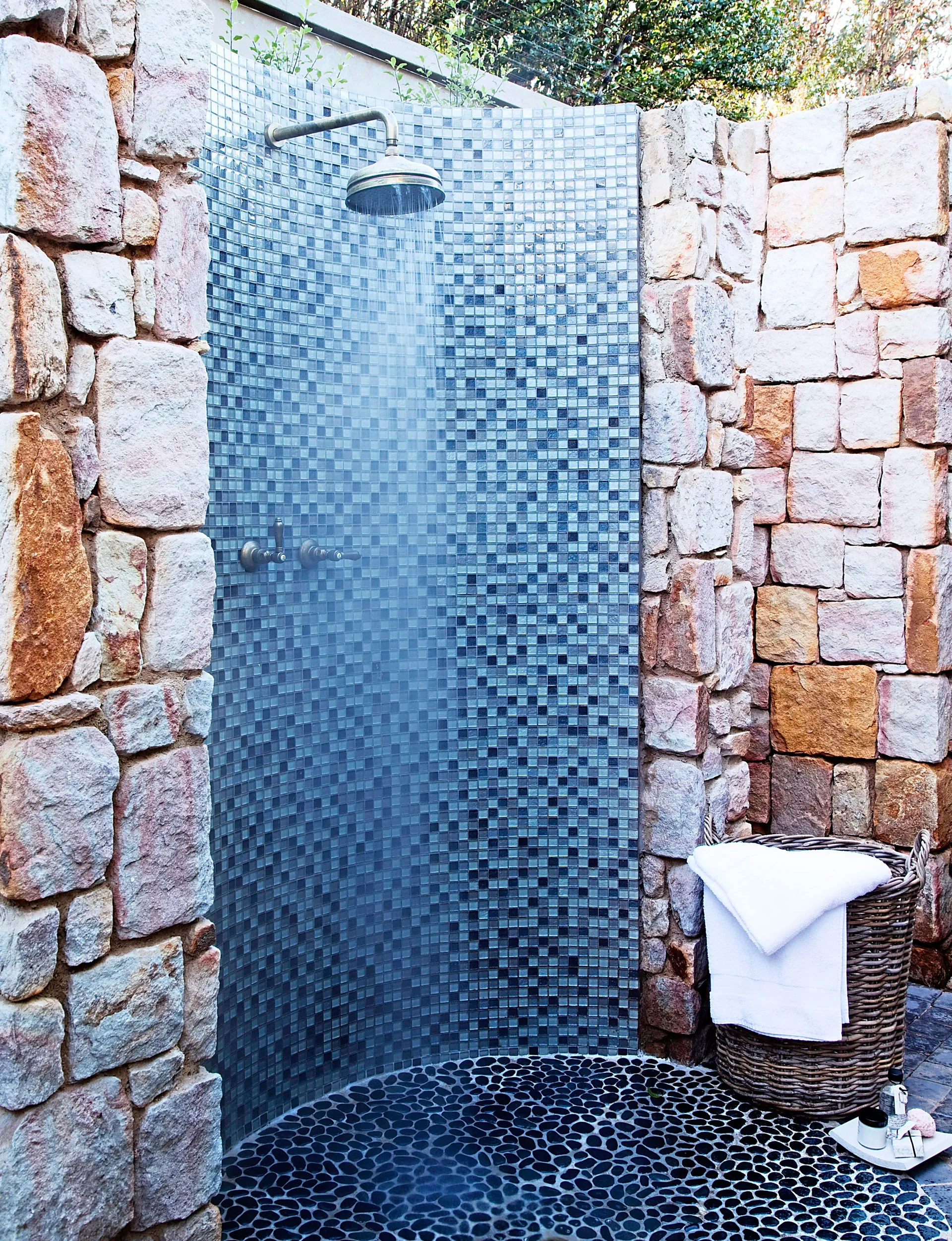 bathroom3