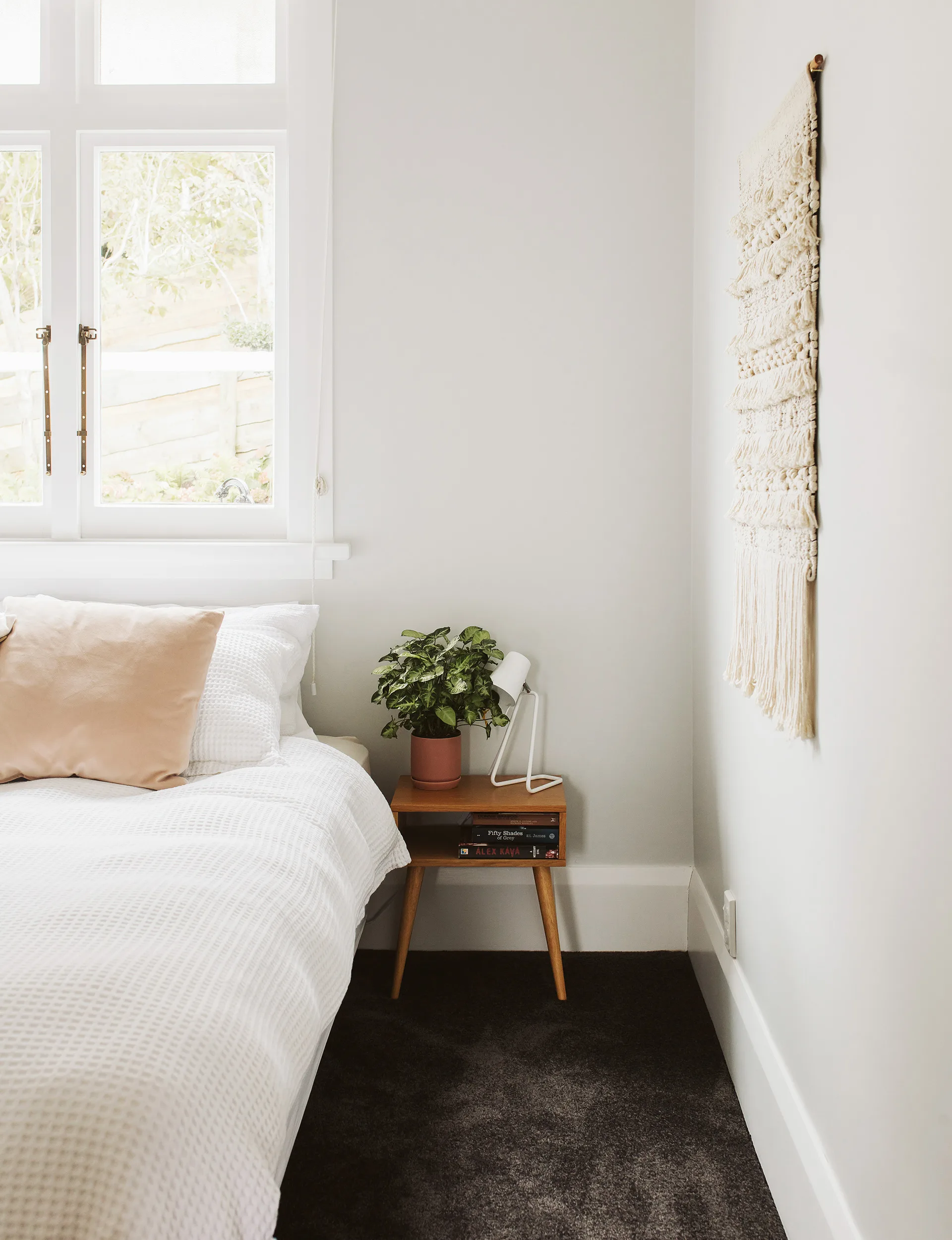 How to choose blinds and curtains